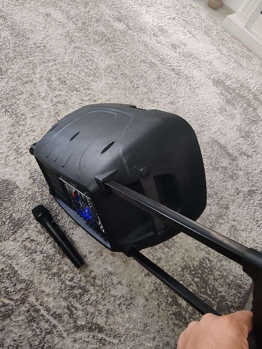 Boxa activa portabila cu microfon