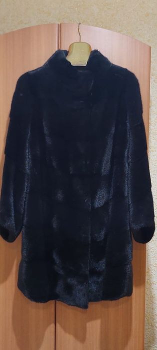 Шуба норковая продам