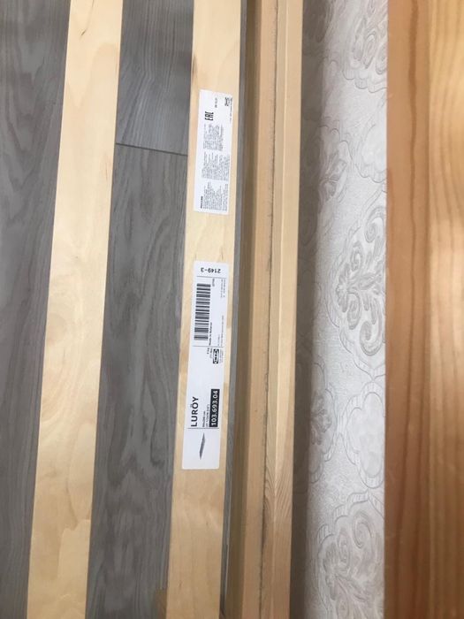 Продается кровать с матрасом.