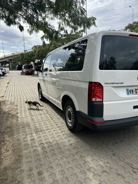 Volkswagen Transporter T6 9 locuri Cutie Automata4x4