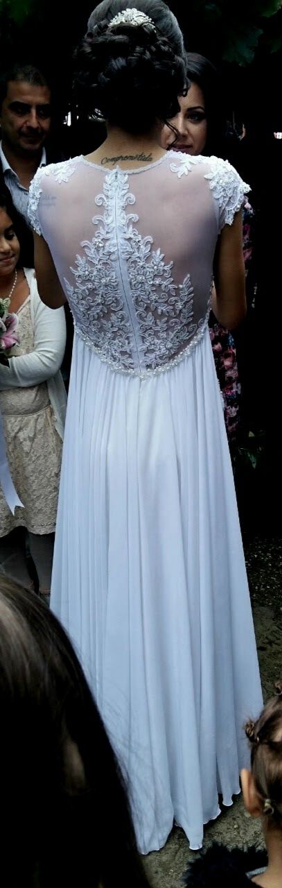 Сватбена рокля от Стоян Радичев