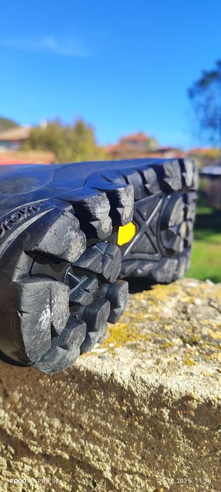 Високопланински туристически обувки Lowa 44