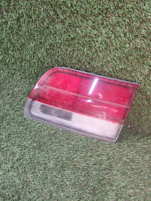 Фонарь Toyota caldina