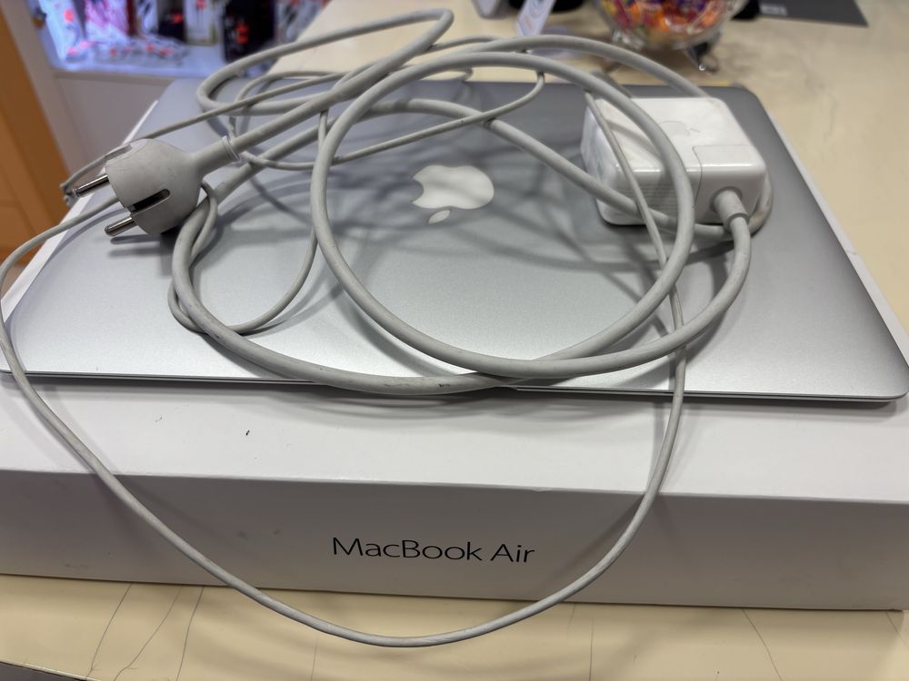Apple MacBook Air A1466