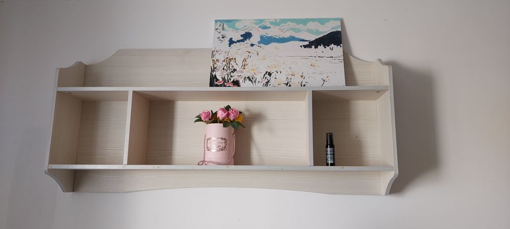 Продам полку для книг