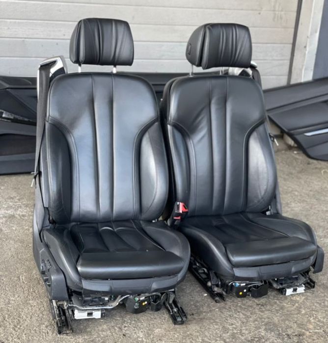 scaune comfort confort   piele sport   recaro bmw M pachet seria 6 Gran coupe F06 încălzite cu memorii plafon negru stâlpi parasolare banchete panouri de ușă Grand Cupe 640xd 650xd centuri active