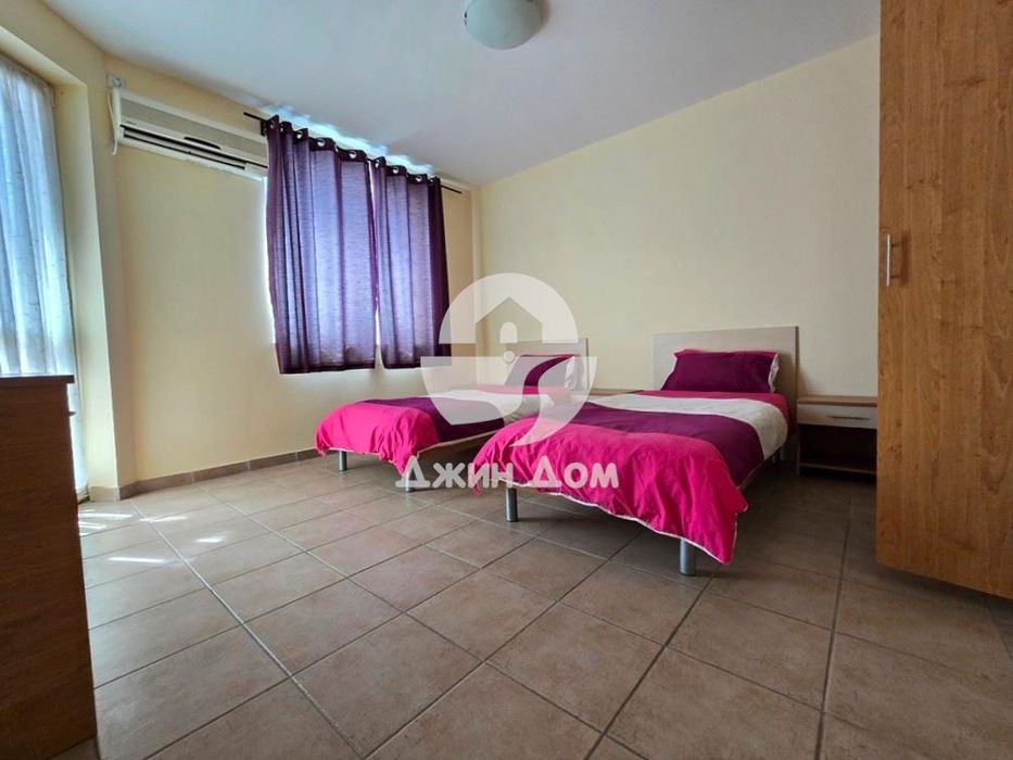 Продава се Тристаен апартамент в к.к. Слънчев бряг - 90 кв.м за 888 €/кв.м - Снимка #4