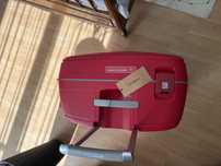 Troler Samsonite nou-nouț, cu etichetă