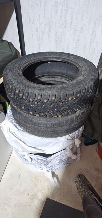 Продам зимние новые колосе на эланту