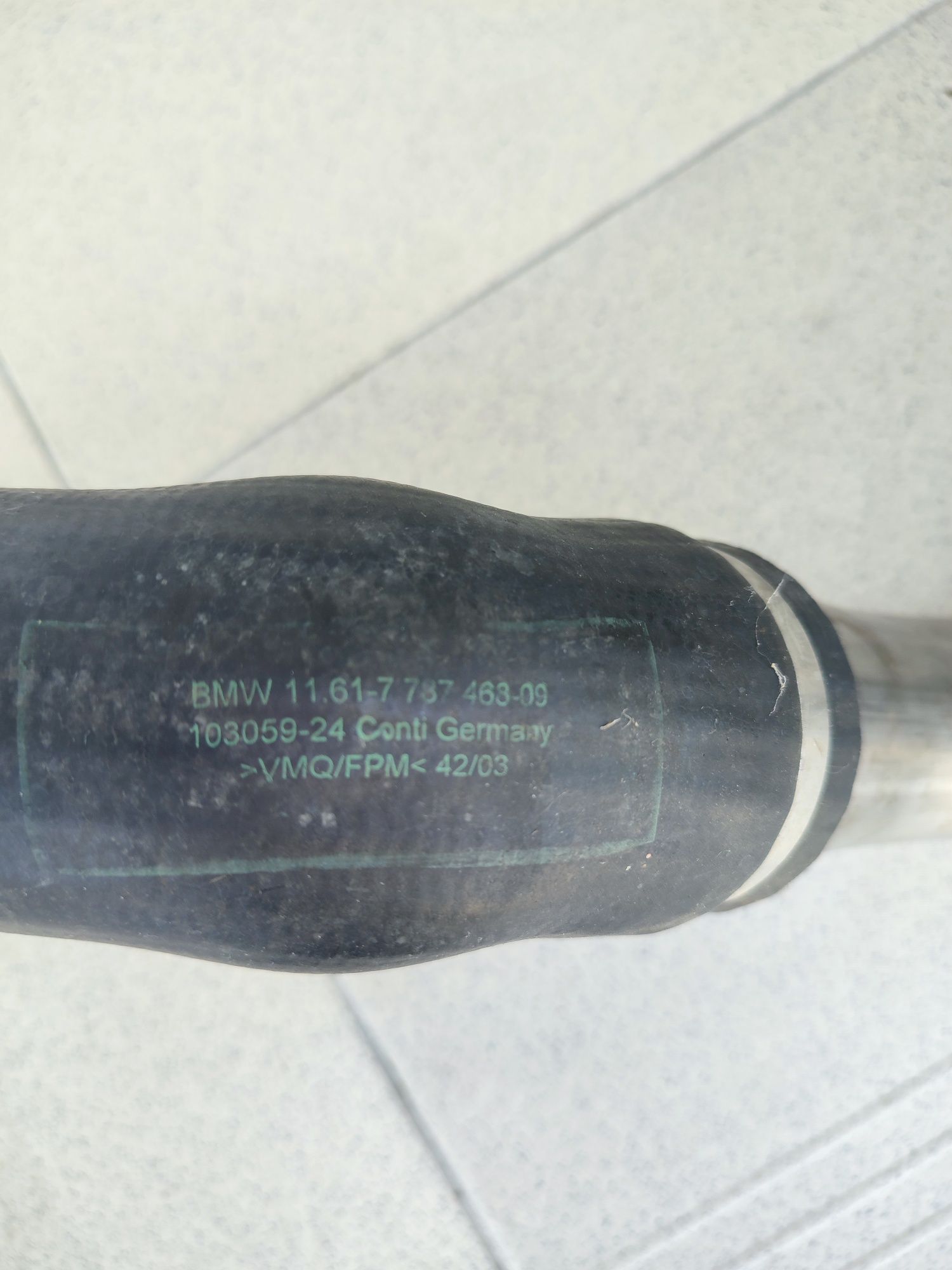 Маркуч  от три части с тръба и пластмасов накрайник за турбо за БМВЕ46