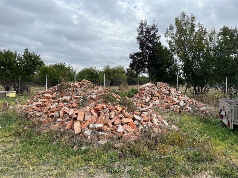 Cărămidă din demolări