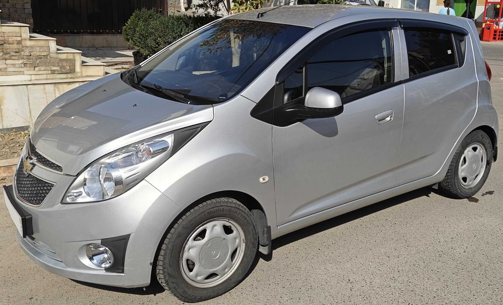 Chevrolet Spark | Спарк [4-позиция, автомат 2015г пробег: 44000 км]
