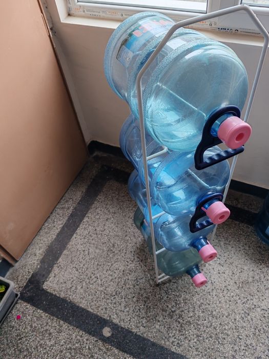 Стойка за  галони + аксесоари за 4бр. 19л  вода