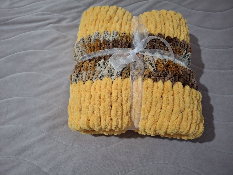 ТОТАЛНА РАЗПРОДАЖБА Ръчно плетено  бебешко одеяло