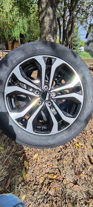 Jante si anvelope Ford R17 noi