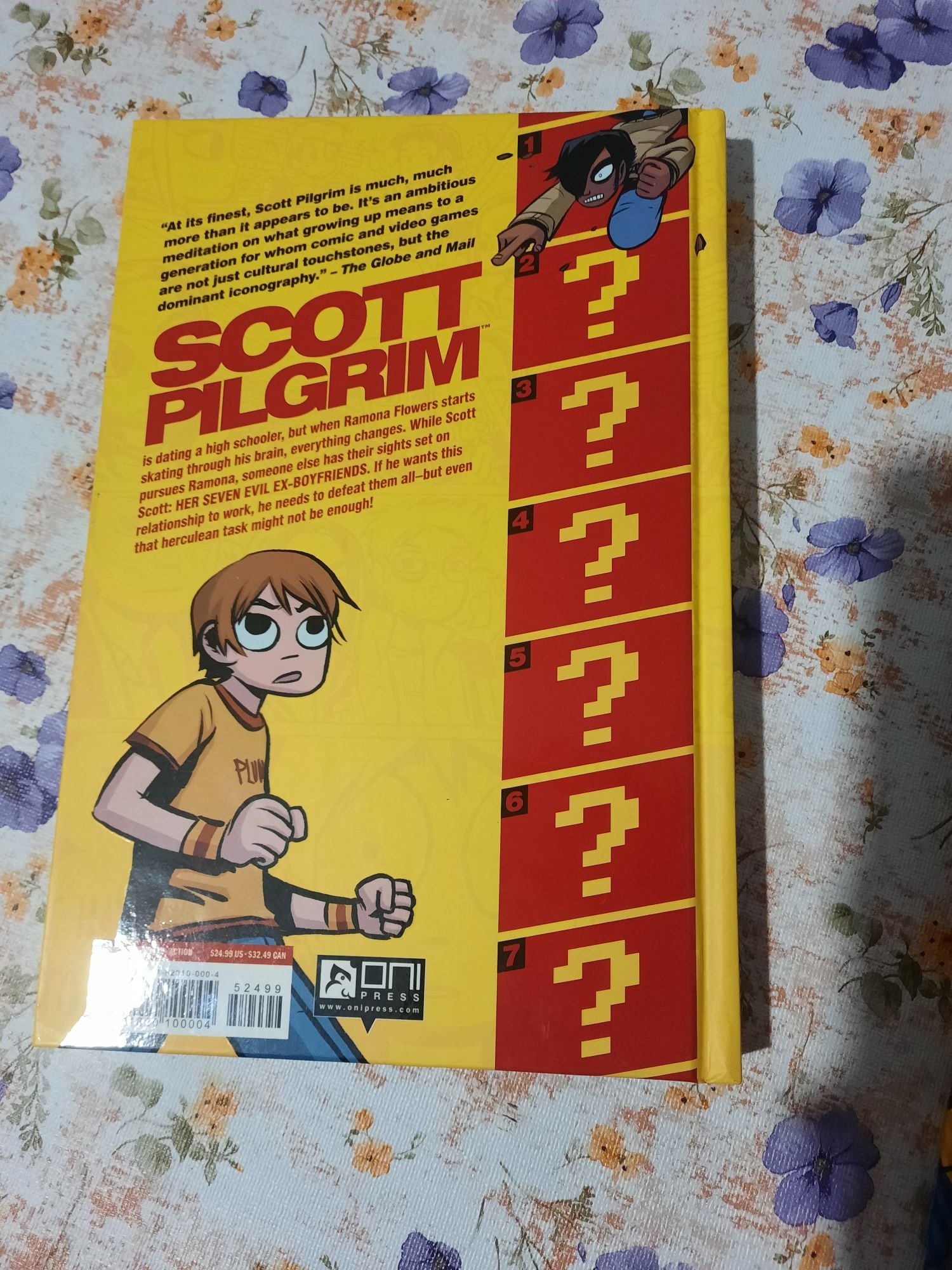 Scott Pilgrim Hardcover Vol 1 si 2 in engleza