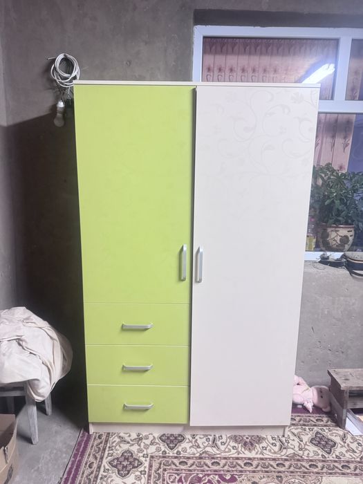 Продам в хорошей сост шкаф детиский