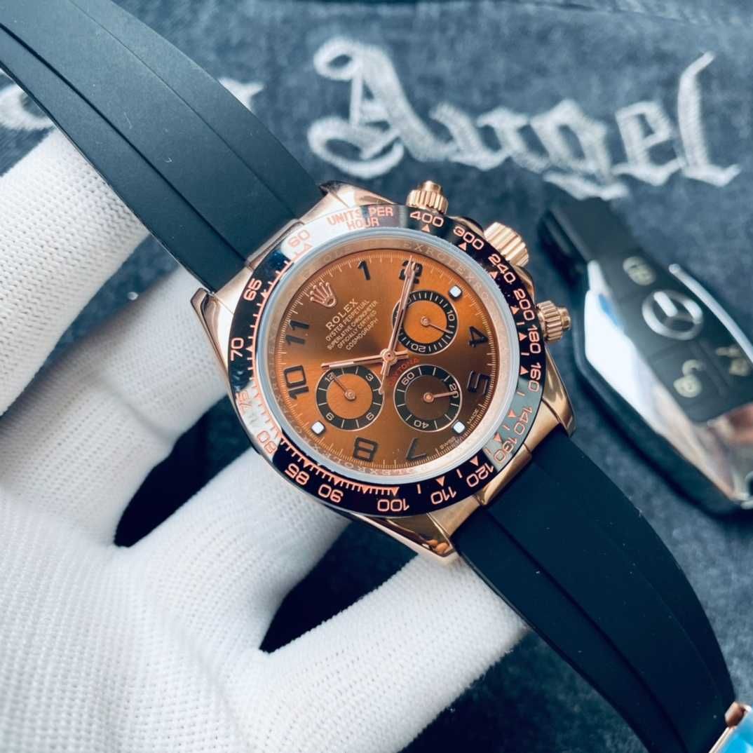 vand rolex daytona cu bratara din silicon