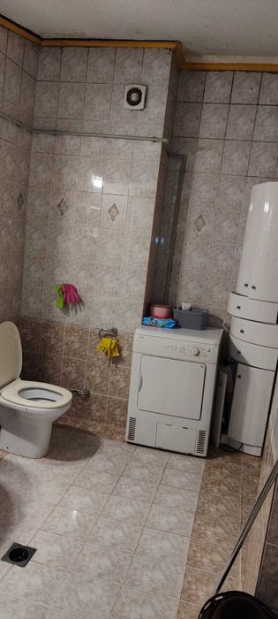 Продава се Тристаен апартамент в София, Студентски град - 164000 кв.м за 2 €/кв.м - Снимка #5