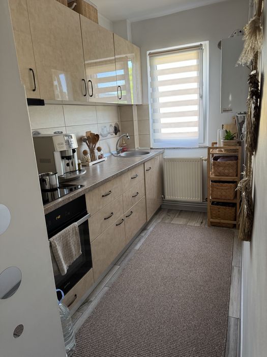 Vand apartament 3 camere