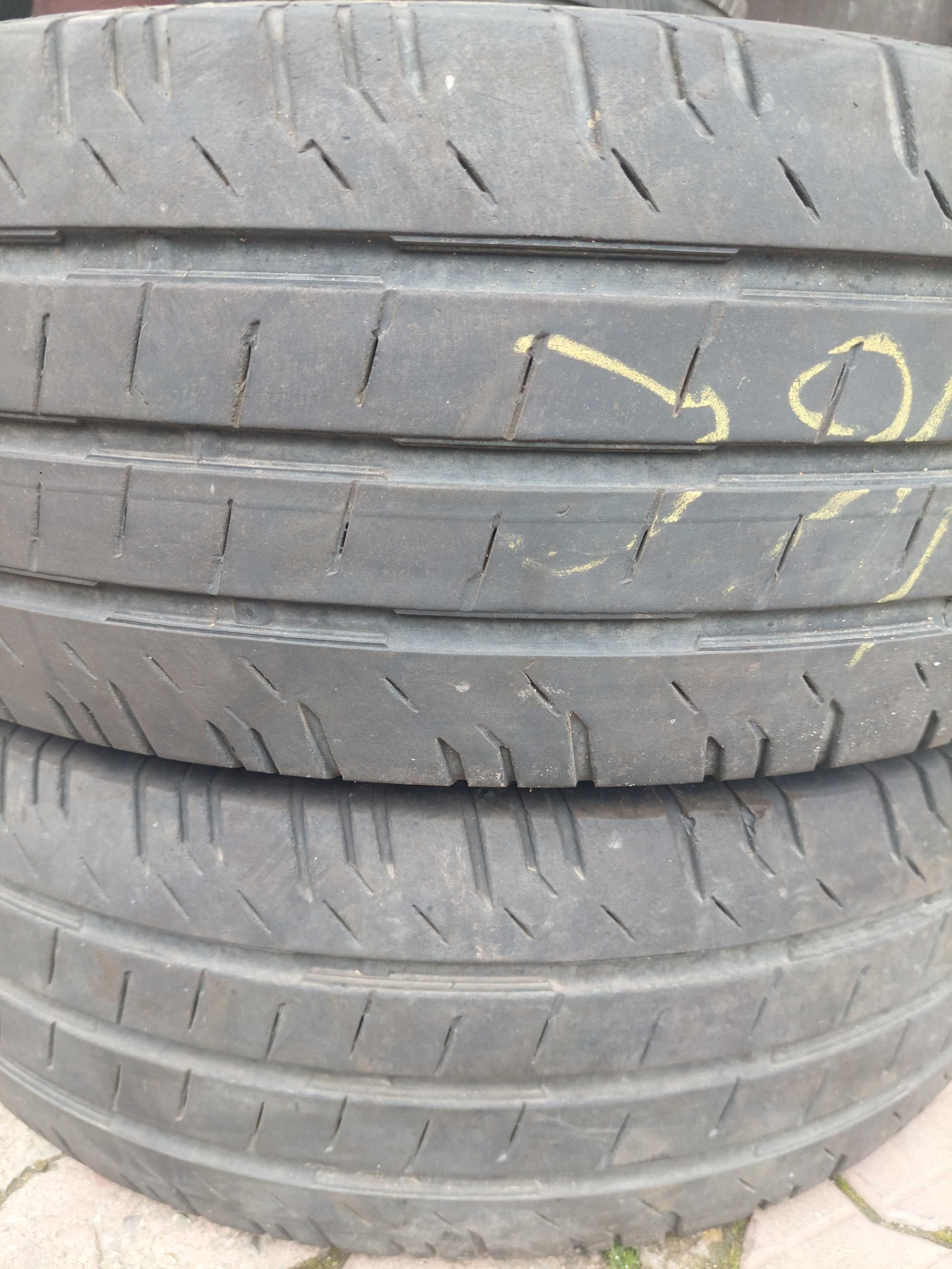 225 65 16C,cate 2buc vara MICHELIN,BRIDGESTONE,Continental