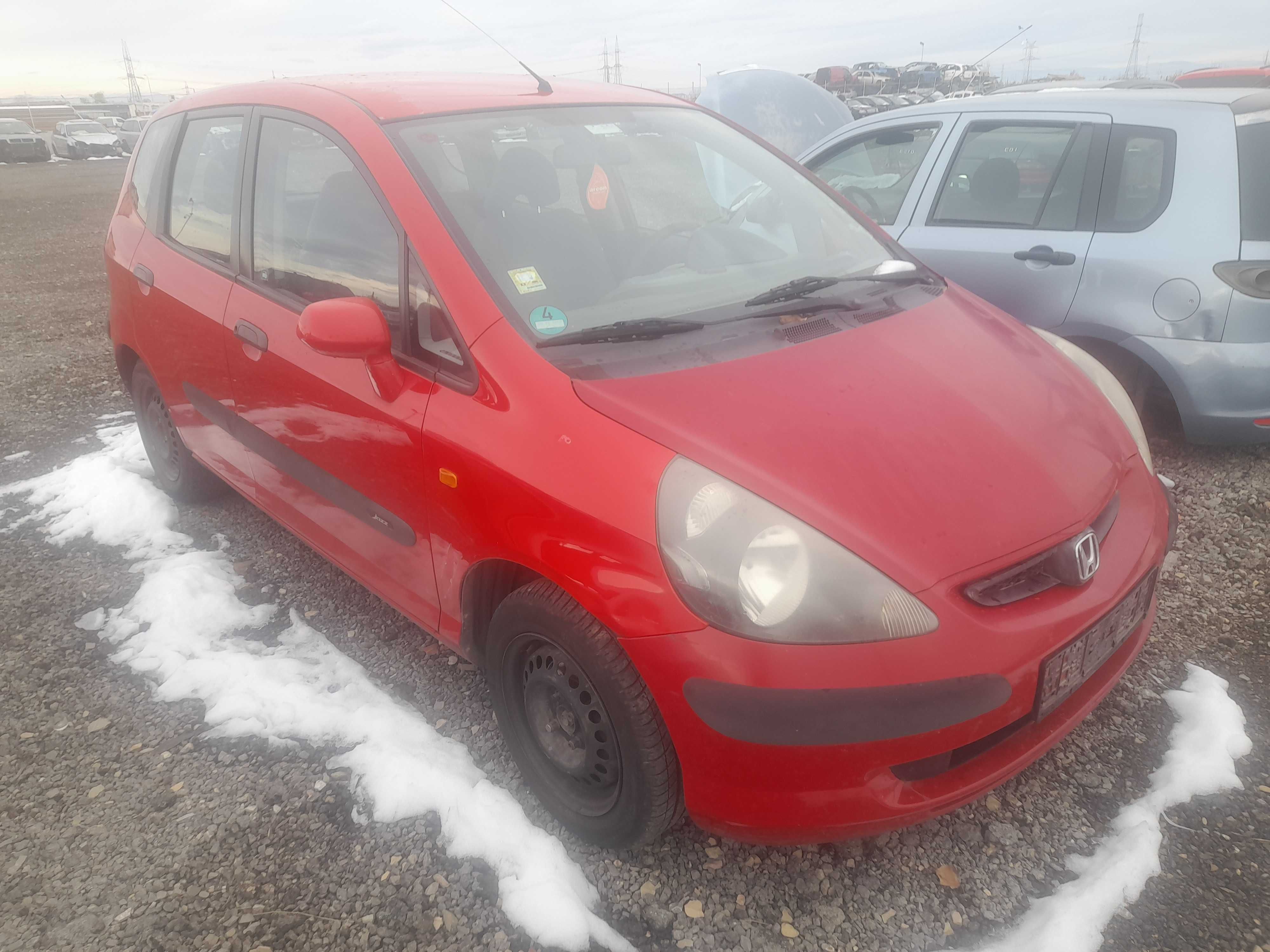 На части! Honda Jazz 1.4