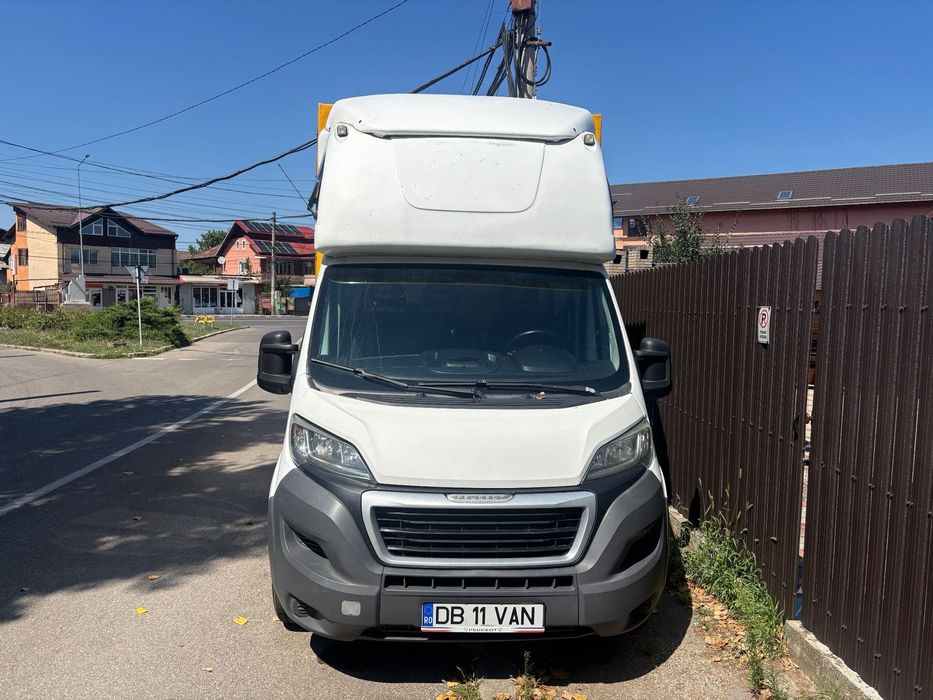 Peugeot Boxer De vânzare Peujeot Boxer 8 europaleti!