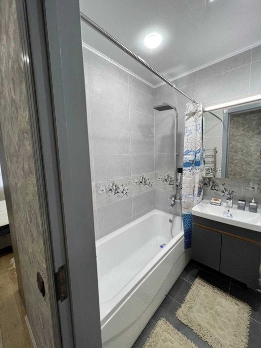 NRG Mirzo Ulug'bek Срочно сдам элитную квартиру 3 комнатную 100кв.м