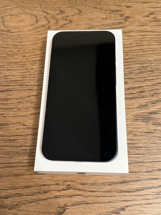Продавам Iphone 13 128GB 86%