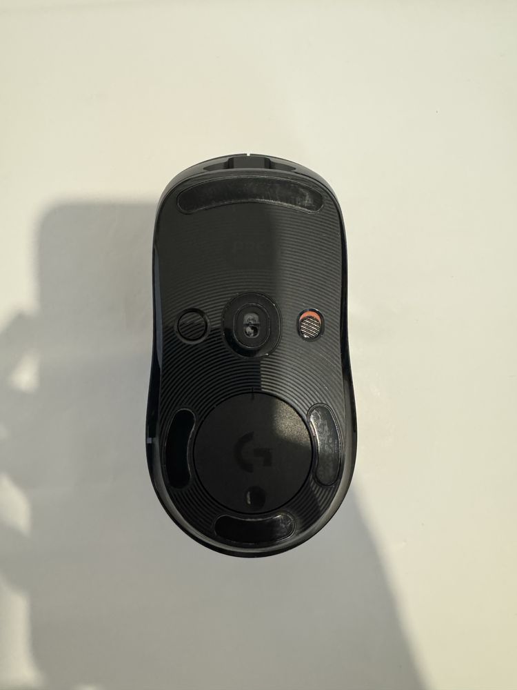 Logitech Pro Wireless Безжична мишка