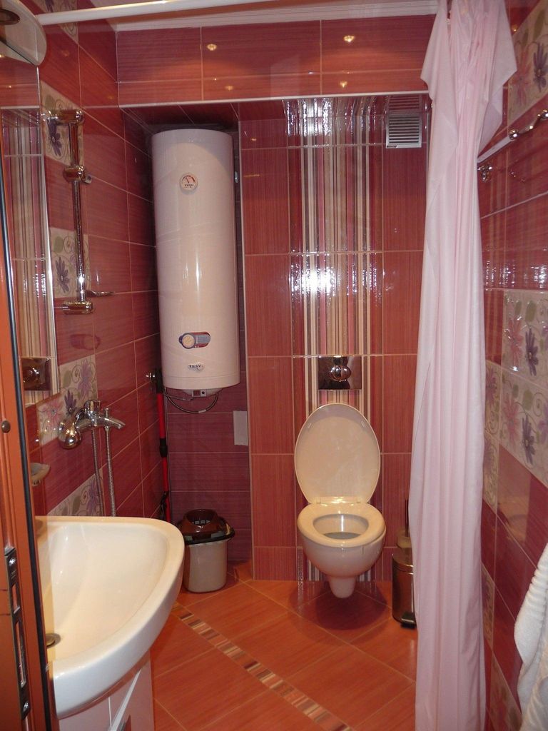 Дава се под наем Двустаен апартамент в Бургас, Изгрев - 68 кв.м за 459 € - Снимка #5