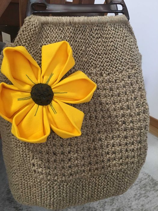 Продавам чанта от екологичен материал /коноп/ - 20 лева