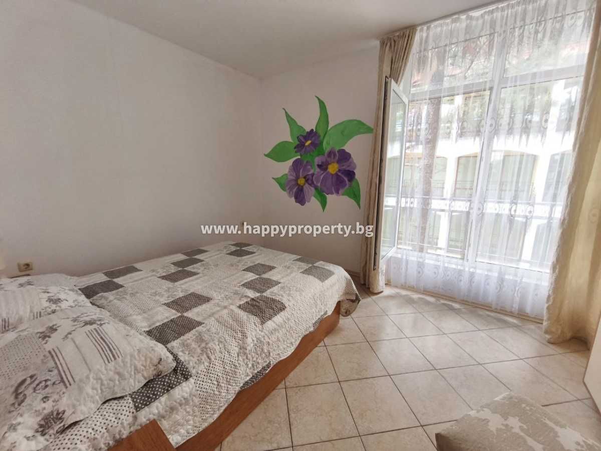 Продава се Тристаен апартамент в к.к. Слънчев бряг - 82 кв.м за 940 €/кв.м - Снимка #6