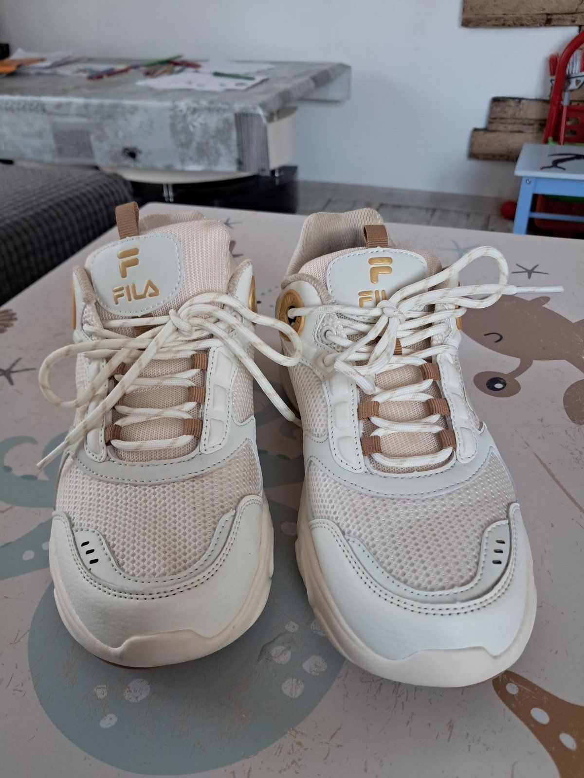 Маратонки FILA 41 размер