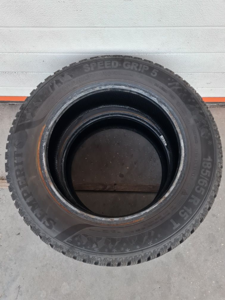 Зимни гуми 2 броя SEMPERIT SpeedGrip5 185 65 R15 дот 1623
