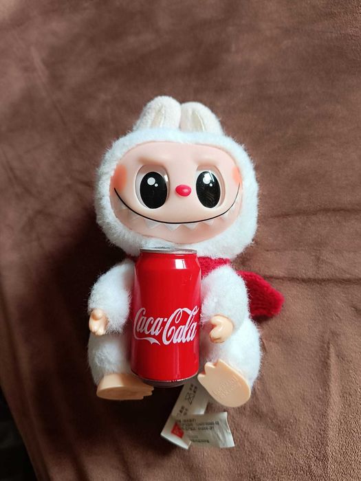 Плюшен талисман кукла ключодържател Лабубу / LaBubu