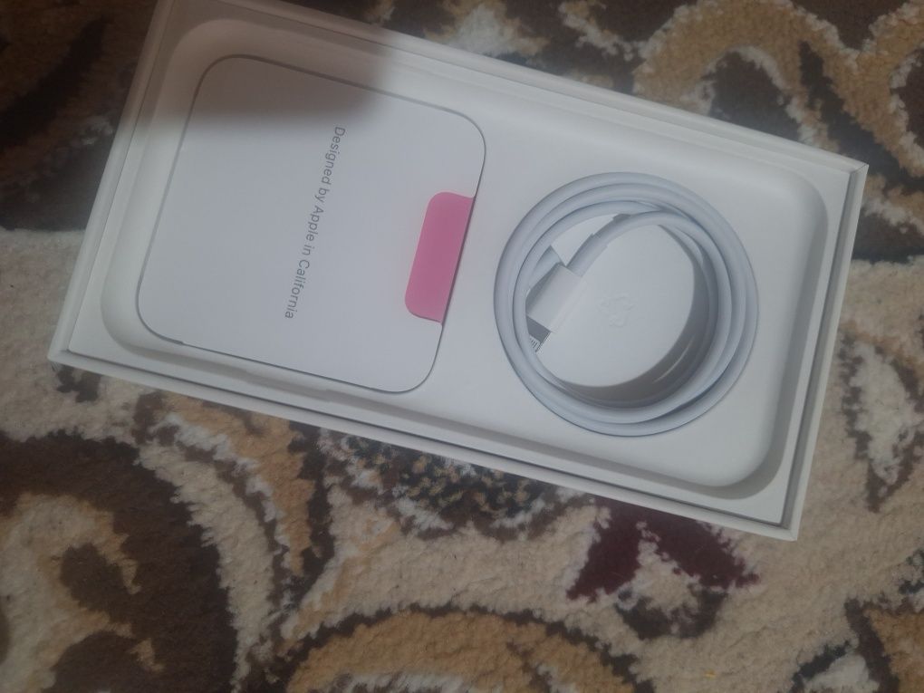 Iphone 11 пакет усланбаган