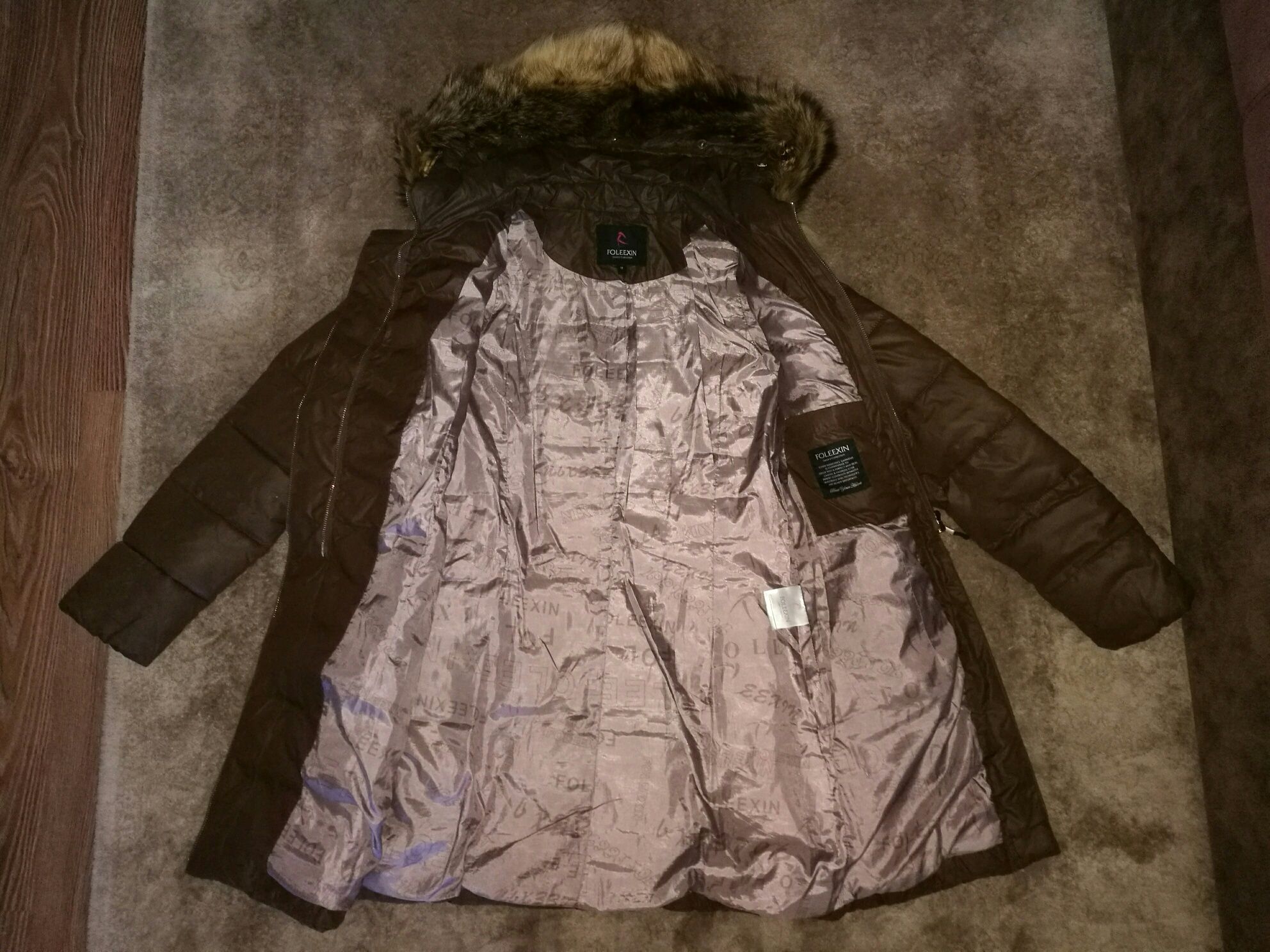 Зимняя куртка на 46-48, холлофайбер
