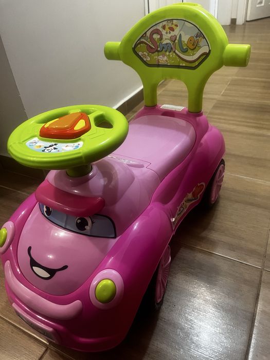 Кола за бутане и кон за скачане