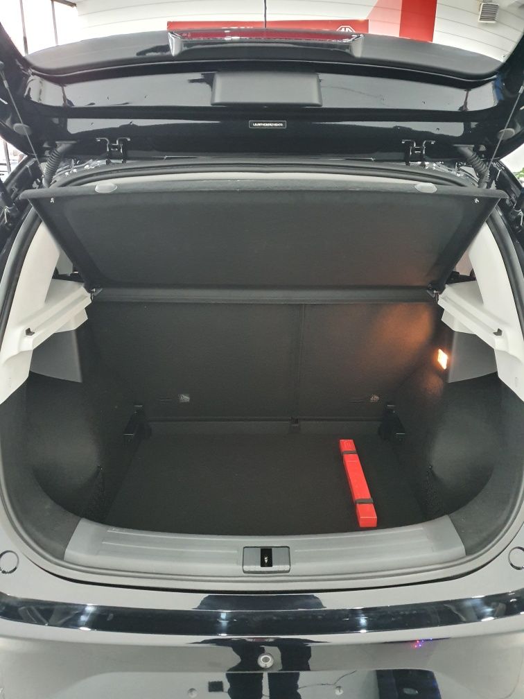 Trekker yoki Mg Zs