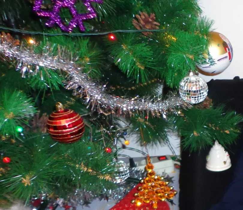 Brad Artificial 160 cm