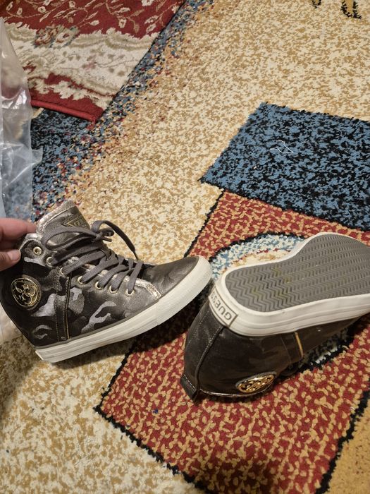 Sneakersi Guess original