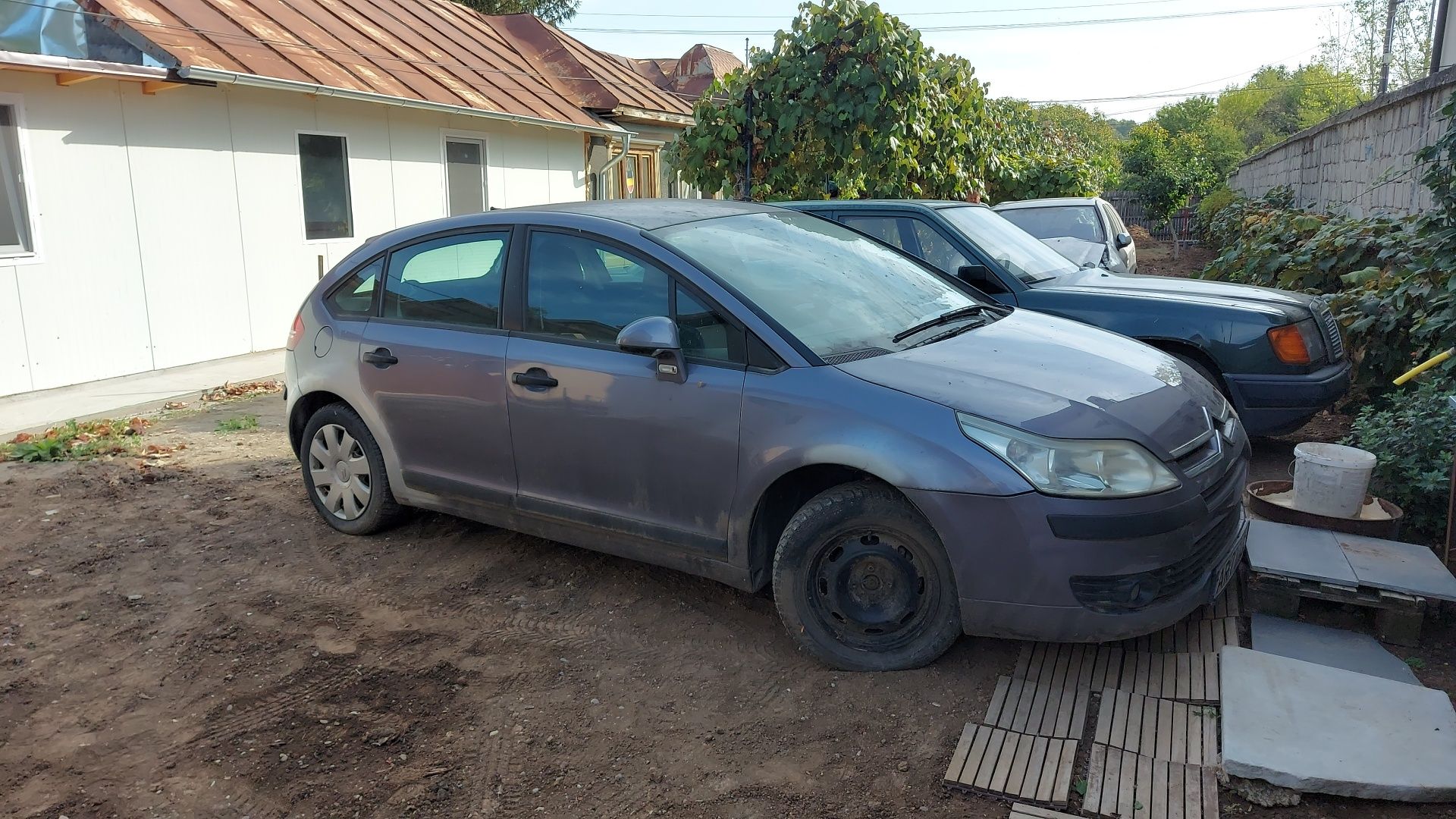 Dezmembrez Citroen C4 1.6 Benzina