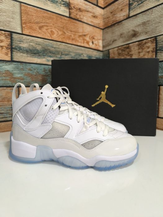 Air Jordan Jumpman Two Trey Culori Diferite