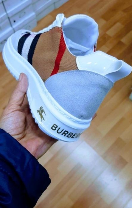 Set camasa bumbac dama+adidasi logo brodat, super calitate, diverse mă