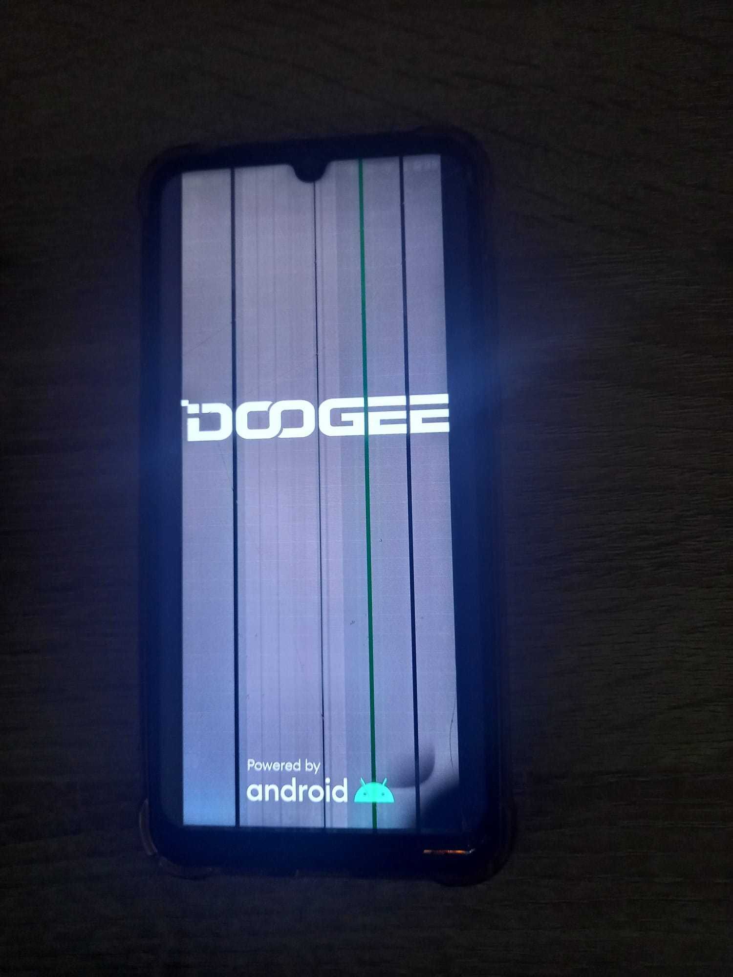 Telefon Doogee cu display crapat