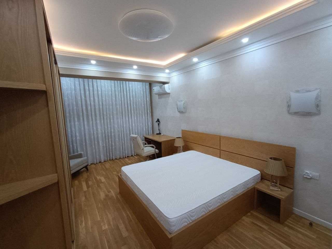 New building 4 room 3 bedroom 2bathroom Center-1 Sodiq Azimov street