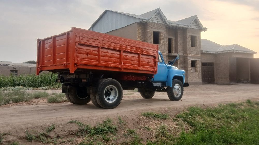 Gaz 53 samansval sotiladi