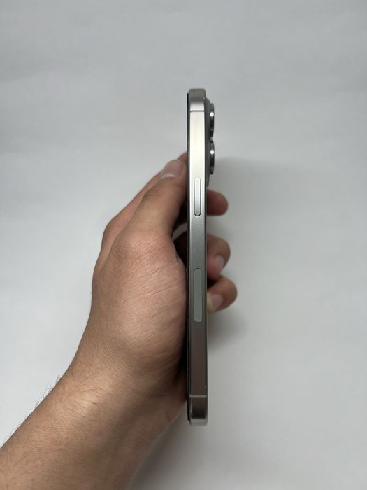 Iphone 15 pro max LLA