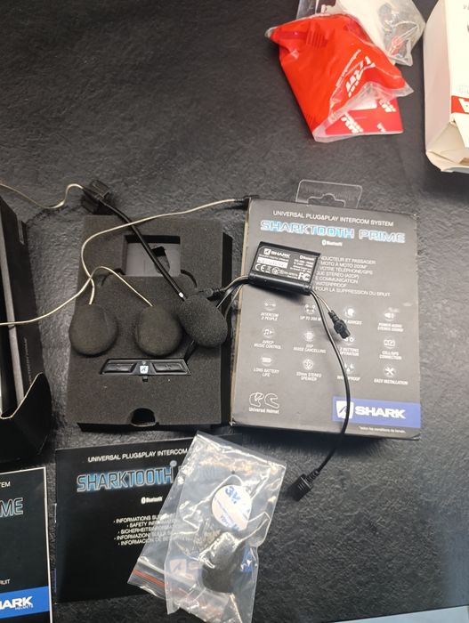 Хендсфри Sharktooth Prime EVO за мото каска